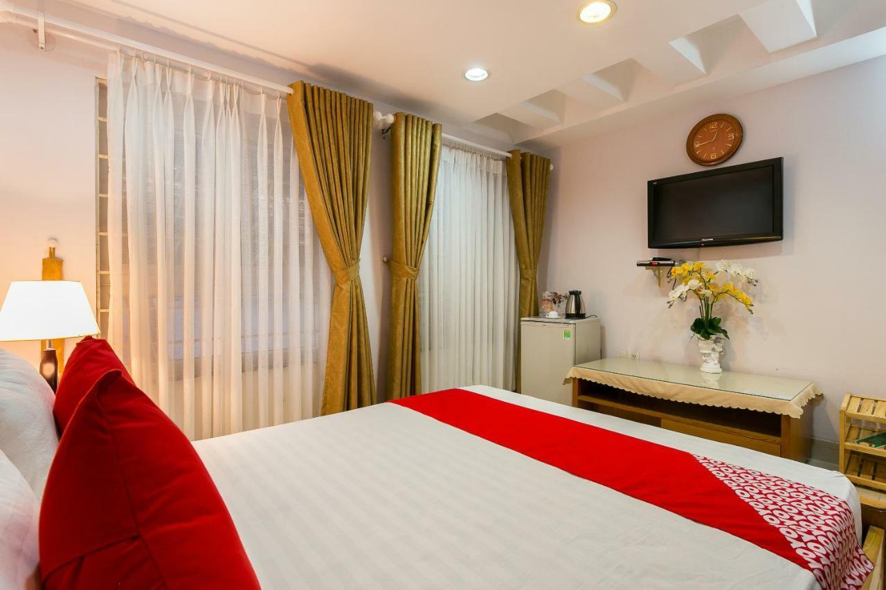Oyo 169 New Hotel Хошимин Экстерьер фото