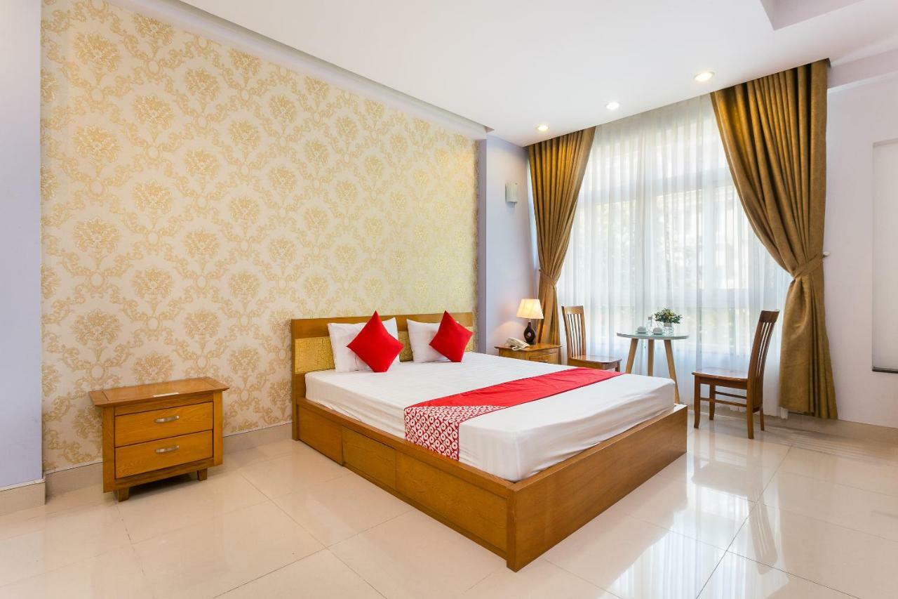 Oyo 169 New Hotel Хошимин Экстерьер фото